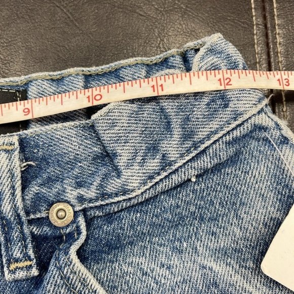 (U) 5ive Jungle & Co Women's Jean Shorts - Picture 7 of 9